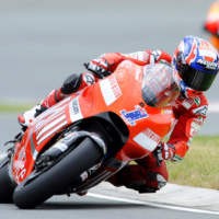 Stoner Langsung Memimpin