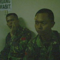 Belasan Anggota Polisi, TNI, dan Bobotoh Luka-luka