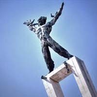 Selebritis Bertarif Rp 10 Juta