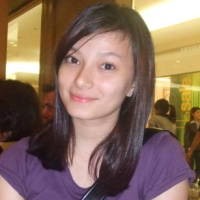 Nyanyi, Asmirandah Gandeng Cowok Jepang