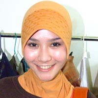 Zaskia Mecca Beban Foto Merokok 