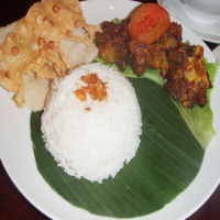 Kopi Plus Singkong ala Warung Kopi