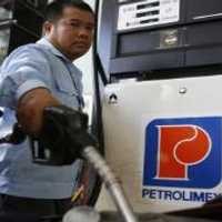 Vietnam Naikkan Harga BBM 30%