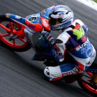 Wahyu Widodo Juarai Race 2 di Johor