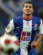 Lampard Lepas, Quaresma Dikejar