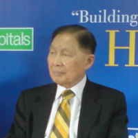 Mochtar Riady Usung Teknologi Belgia Lawan Kanker