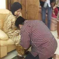 Setelah Sungkem Ibunda, Hati Ridwan Plong Saat Mencoblos