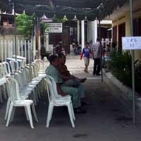 TPS di Surabaya Baru 70 Persen Didatangi Pencoblos