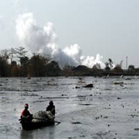 Korban Dampak Lumpur Ikut Coblosan di Desa Lain