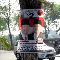 Lakukan Serangan Fajar, 5 Orang Tim Sukses SR Ditangkap