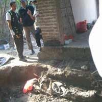 Diduga Ada Mayat yang Disimpan Ryan di Dalam Septic Tank