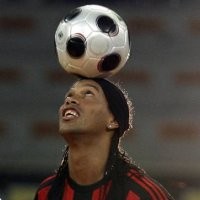 Dinho Siap Bersenang-senang dengan Kaka