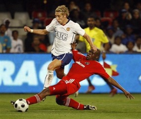 Liverpool & Arsenal Imbang, MU Menang Tipis