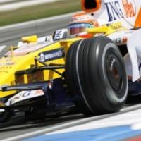 Renault Incar Empat Besar