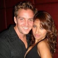 Rahma Azhari Santai Foto Mesra Bareng Pria Tersebar