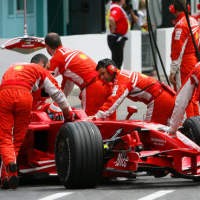 Belum Saatnya Ferrari Panik