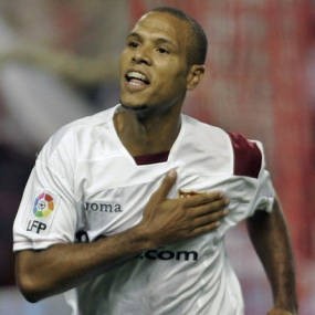 Misi Fabiano Bertahan di Sevilla 