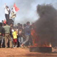 Ratusan Orang Segel PLTU Cirebon