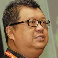 Dede Oetomo: Bisa Saja Ryan Bukan Gay, Tapi Hanya PSK Pria