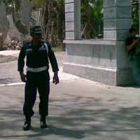 Ratusan Karyawan Mulai Melayat Bos Gudang Garam