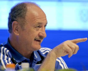 Lengkapi Skuad, Scolari Tantang Pemain
