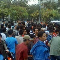 Agung Izinkan Mahasiswa SETIA Menginap Semalam di DPR