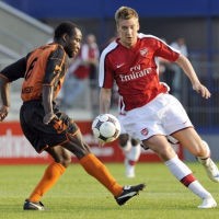 Arsenal & Spurs Lumat Lawan