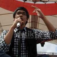 Afgan PD Karena Bernyanyi di Depan Cermin