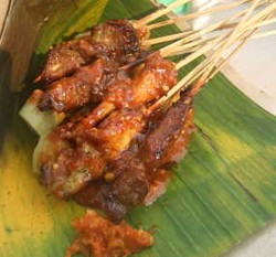 Kisah Sate Keliling Dari Cimandiri 