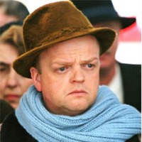 Sukses di Tengah Ancaman