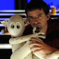 Robot Punya Hati, Suka Dipeluk dan Dibelai