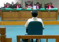 KPK Pertimbangkan Panggil Paskah & Kaban ke Sidang Kasus BI