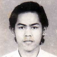 Jenazah Ariel Akan Dimakamkan di Samping Ayahnya