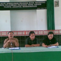 Penyandang Cacat Protes Diberi TPS Khusus