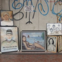 Trotoar, Ruang Lain Untuk Para Seniman 