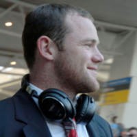 Rooney Dituduh Ludahi Fotografer