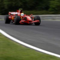 Massa Langsung Memimpin 