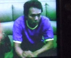 Ryan Jadi Aneh Setelah Masuk Gua Gaib