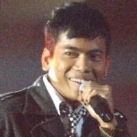 Aris, Pengamen yang jadi Juara Idol