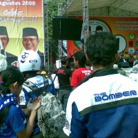 Latihan Basket Alihkan Perhatian Simpatisan