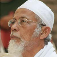 Abu Bakar Baasyir Teriakkan Ahmadiyah Sesat di Istana