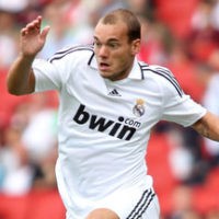 Berapa Bulan, Sneijder?