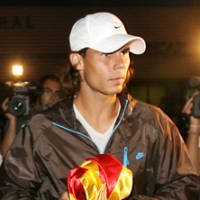 Nadal Incar Emas Beijing
