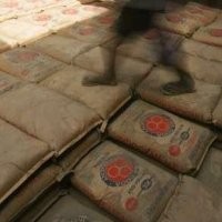 Industri Semen dan Kimia Sulit Alihkan Jam Kerja