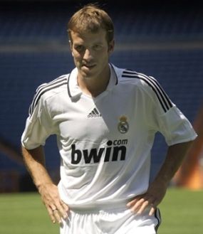 Dari Amsterdam, Hamburg, lalu Madrid