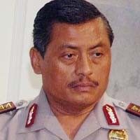 Istana Perpanjang Jabatan Kapolri Sutanto?