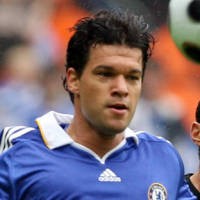 Ballack Tak Cemaskan Fisiknya