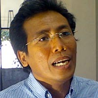 Kalau Ingin Jera Tembak Saja di Monas