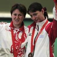 Peluk Cium untuk Perdamaian