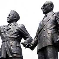 Hatta Emoh Hanya Jadi Pembantu